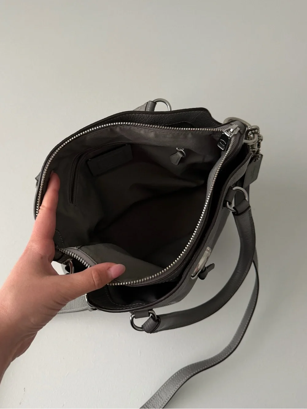 Grey Coach Leather Shoulder Bag